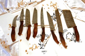 damascus-handmade-full-set-knives-dmc8-020-jpg