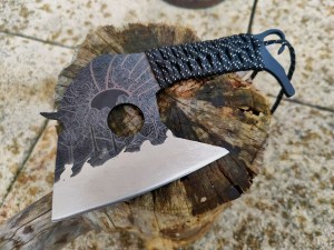 outdoor-mini-axe-irish-celtic-jpg-2