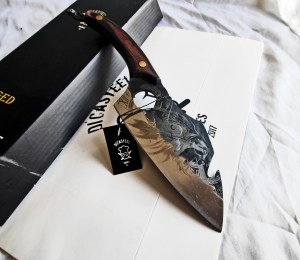 curved-knife-6-5-inch-eagle-engraved-jpg-0