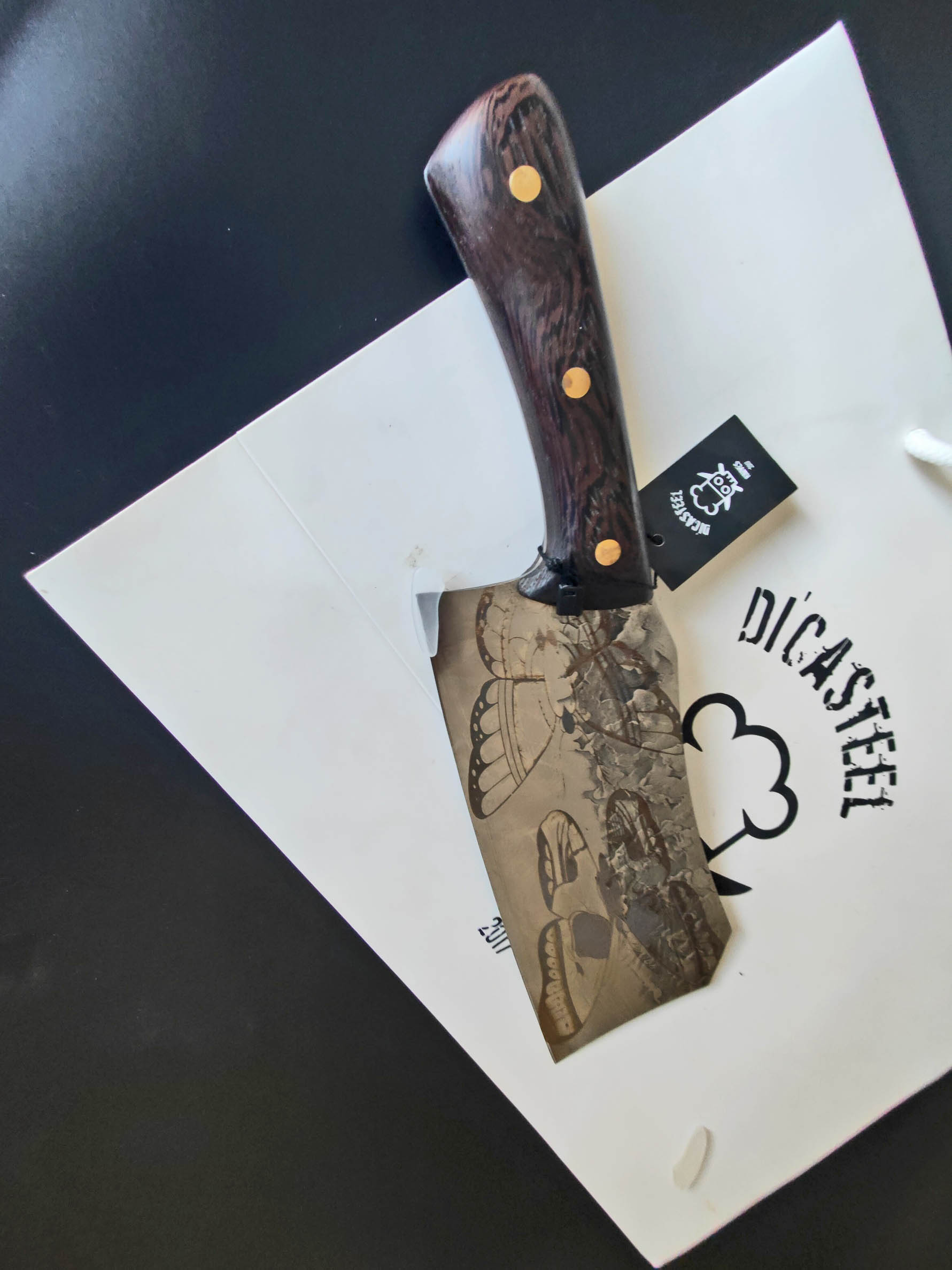 Cleaver Knife Butterfly Skull Engraving Di'Casteel