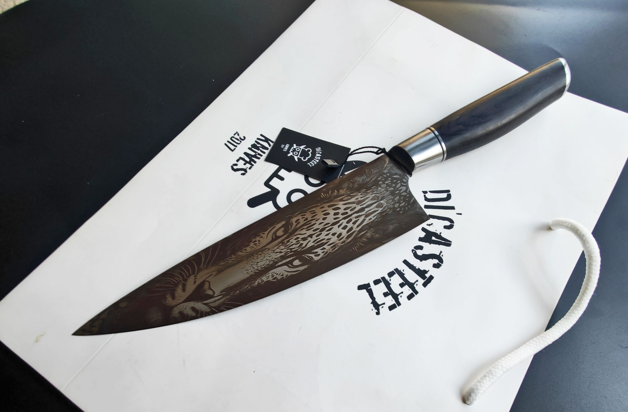 DC-112-Jaguar engravings