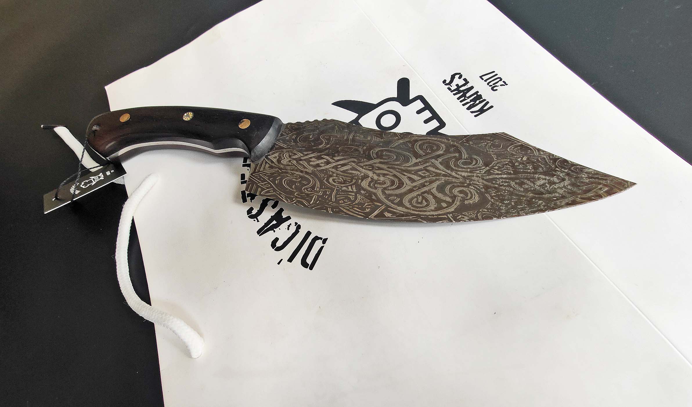 DC-171-Tribal-Celts-3 Knife Celts Engravings