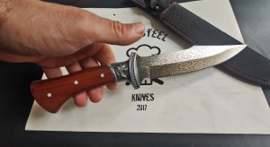 DCADV-017- Sharp Camping Knife 