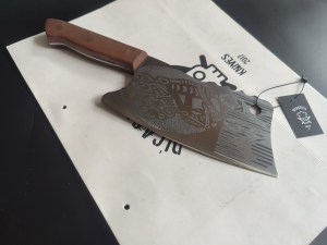 DC-083 Cleaver Knife with Black Blade Skull Engraving -