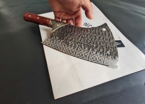 DC-082 Heavy Cleaver Knife Celtic Symbols Engraving - 1