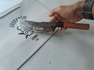 DC-143 Nakiri Knife With Geisha Embrace 3